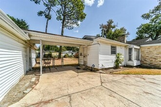 Building Photo - 3423 Ozark St