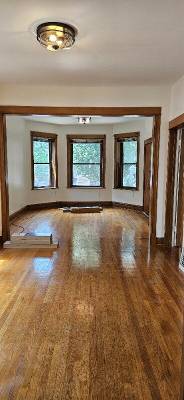 Foto del edificio - 4327 N Bell Ave