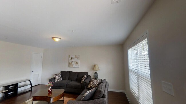 Foto del edificio - 307 Family Lodge Dr