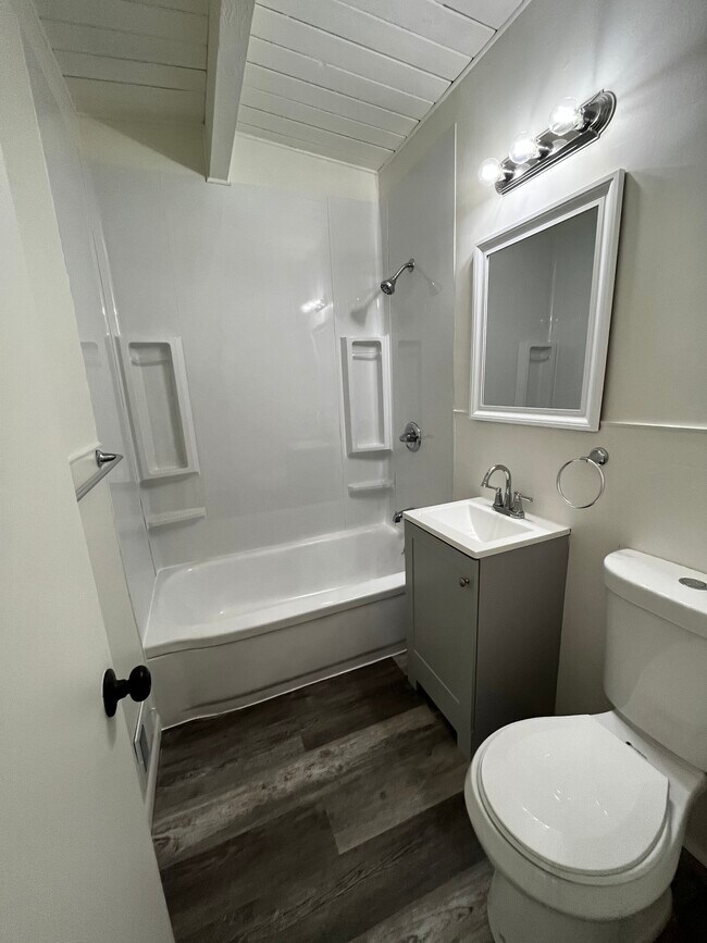 Foto del edificio - 12501 E 46th Terrace S