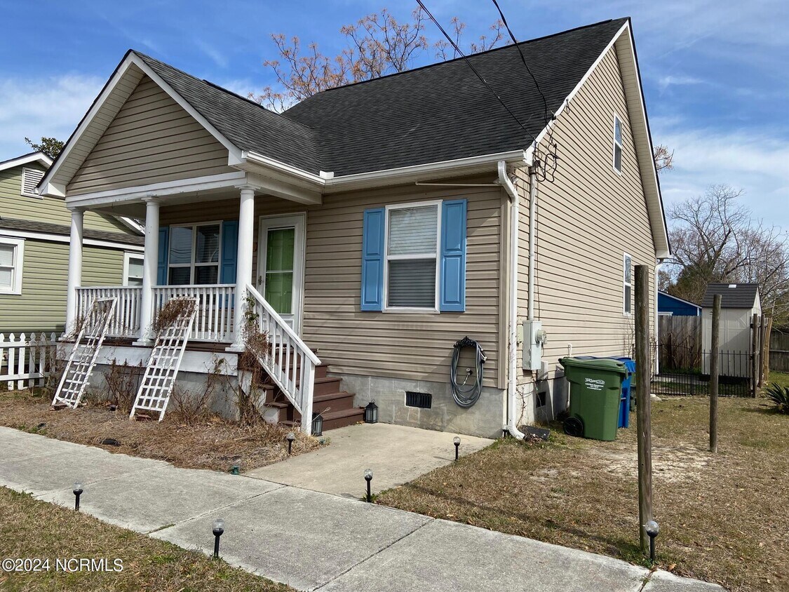 Primary Photo - 816 N 7th St