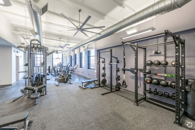 Gimnasio - Paragon Mill