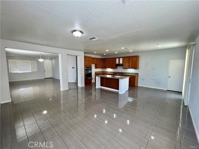 Building Photo - 14962 Mt Palomar Ln