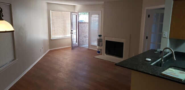 Building Photo - 2311 Basil Dr, #C108