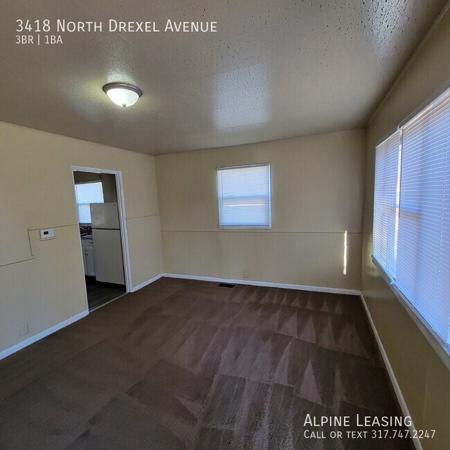 Building Photo - 3418 N Drexel Ave
