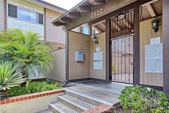 Building Photo - 2520 Graham Ave