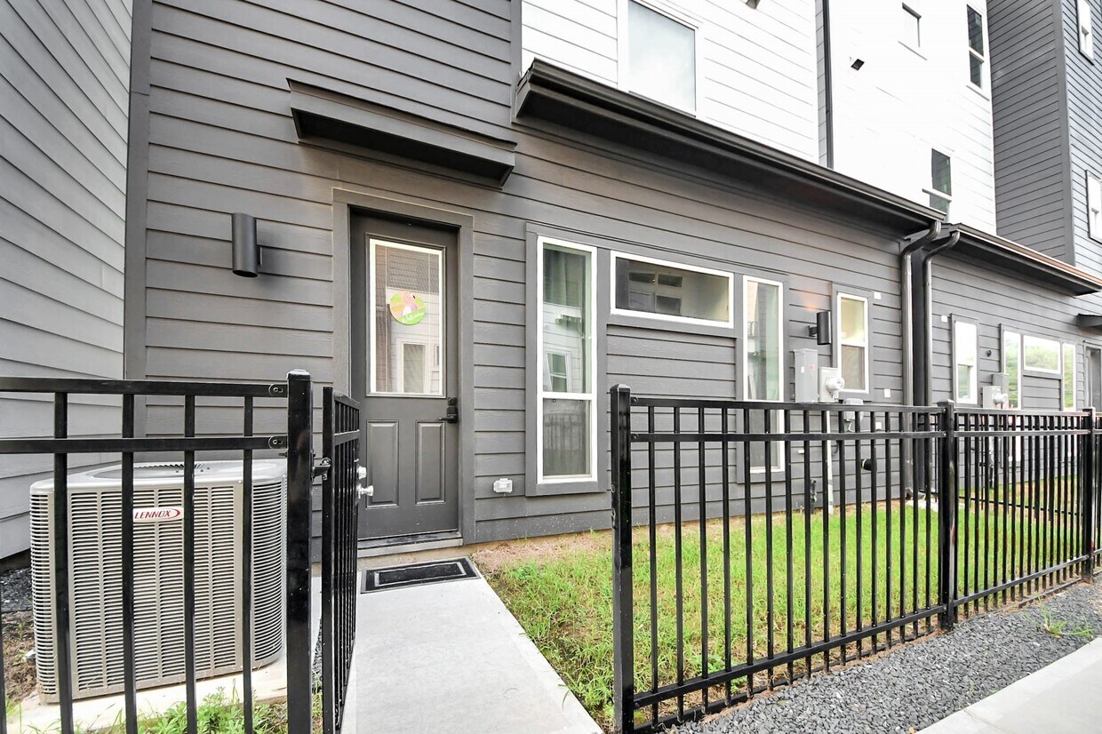 Foto del edificio - 1104 Palmer St