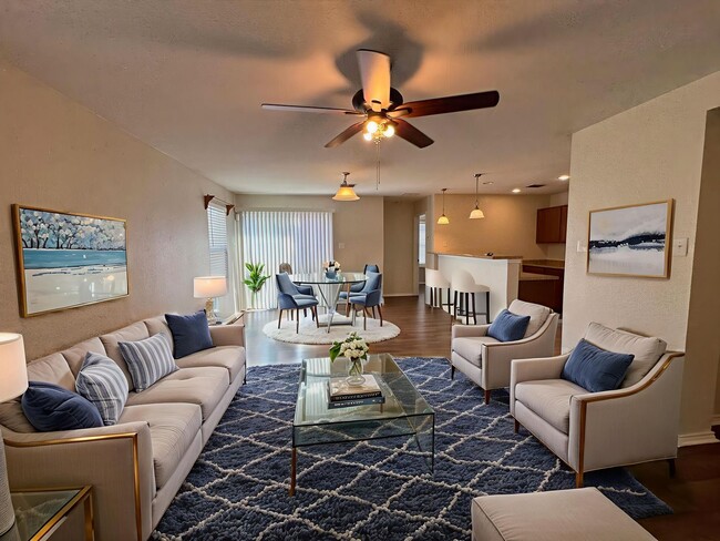 Building Photo - BEAUTIFUL SINGLE STORY HOME  |  CLOSE TO H...