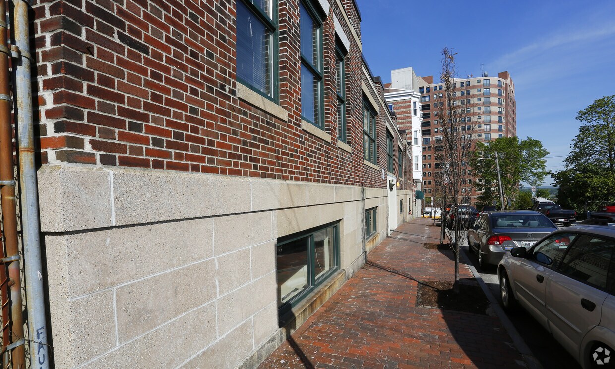 Bay View Apartments Portland Me Apartments Com