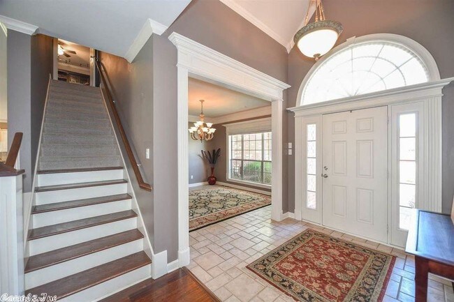 Building Photo - 117 Grenoble Cir