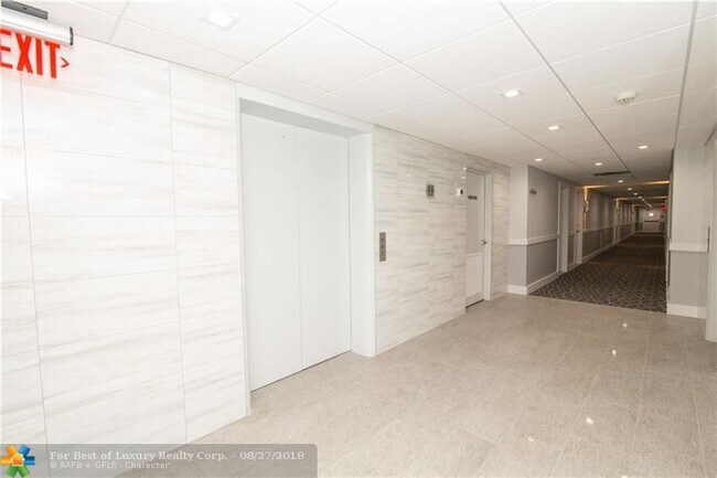 Photo - 3700 Galt Ocean Dr Apartment