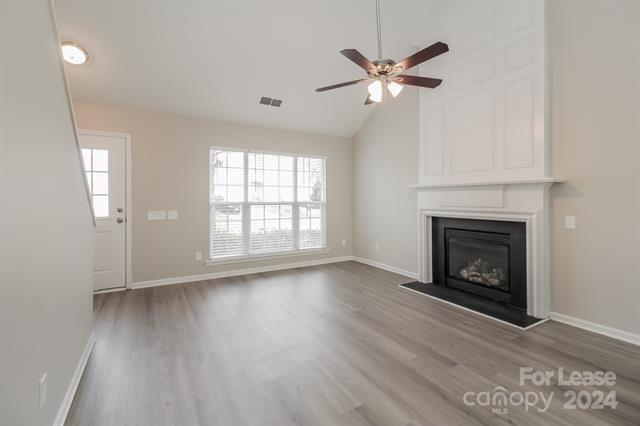 Foto del edificio - 11228 Cypress View Dr