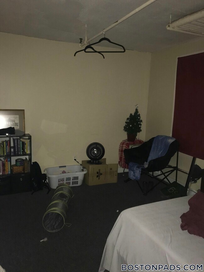 Foto del edificio - 19 Peterborough St