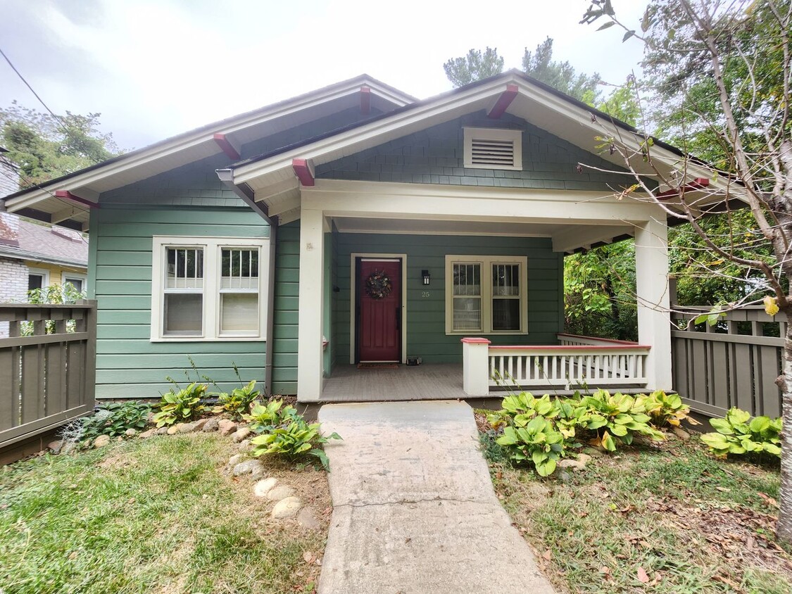 Primary Photo - West Asheville Bungalow