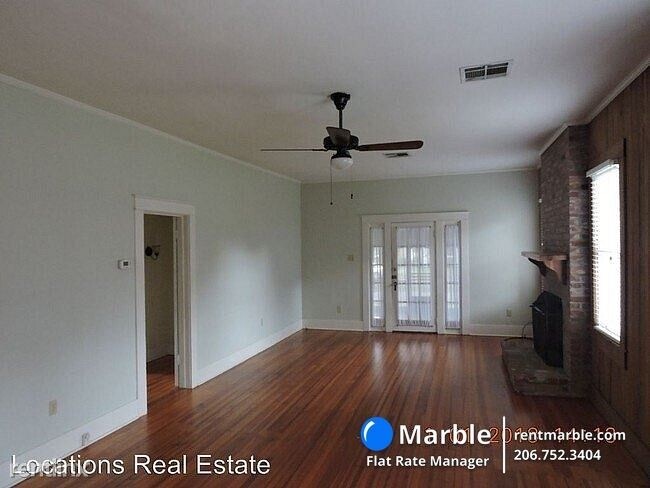 Building Photo - 3 br, 2 bath House - 2215 Terrace Ave