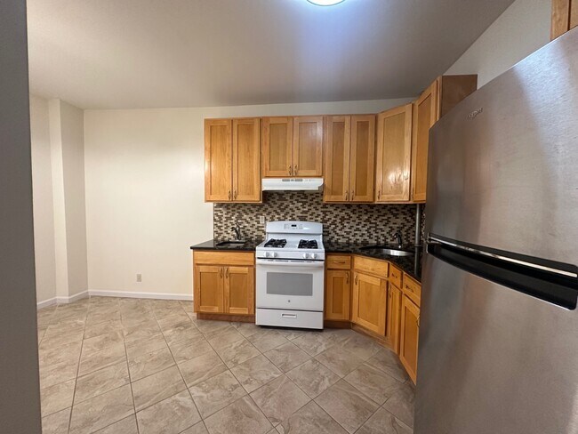 Foto del edificio - 1917 Avenue O