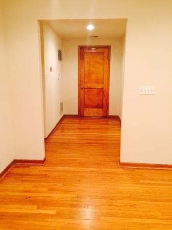 Foto del edificio - 2724 N Kimball Ave