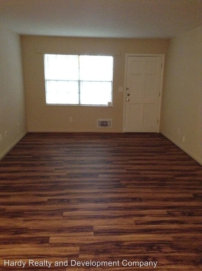 Building Photo - 82 Blankenship Pl