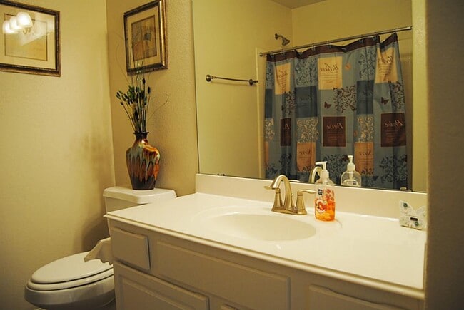 Foto del edificio - 14611 Carolina Hollow Ln