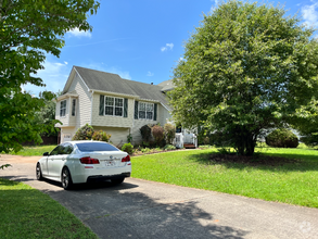 Building Photo - 3933 Brantley Dr