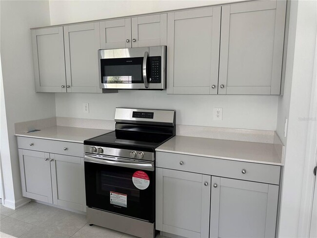 Building Photo - 418 Sandbar Ln