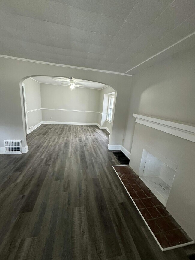 Foto del edificio - 623 Storer Ave