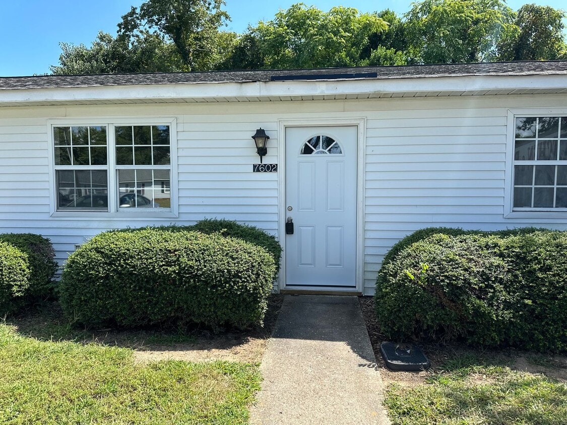 Primary Photo - 7602 Bellehaven Dr