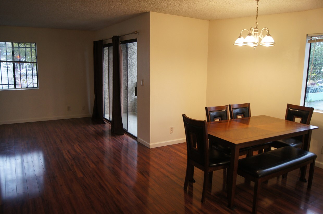 1037 N Vista St, West Hollywood, CA 90046 Condo for Rent in West