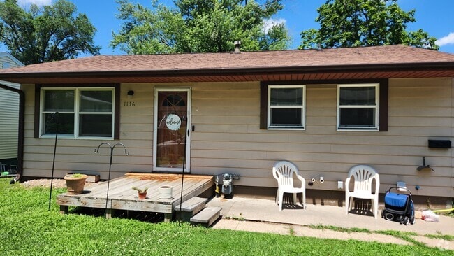 Building Photo - 1136 Briarcliff Ln