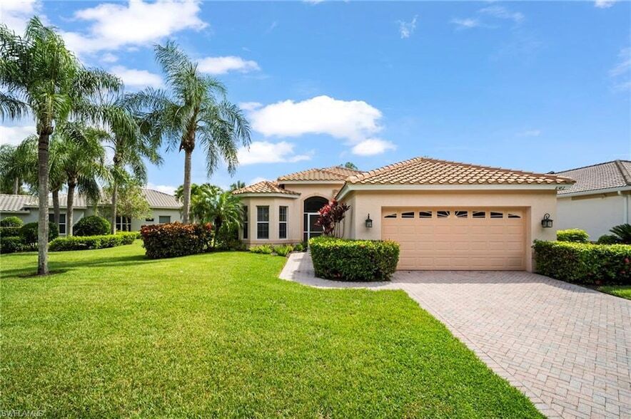 Foto principal - 8382 Danbury Blvd