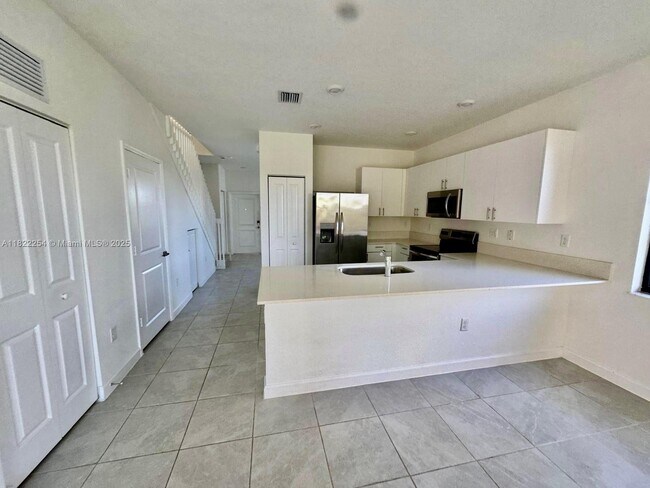 Foto del edificio - 13265 SW 285th St