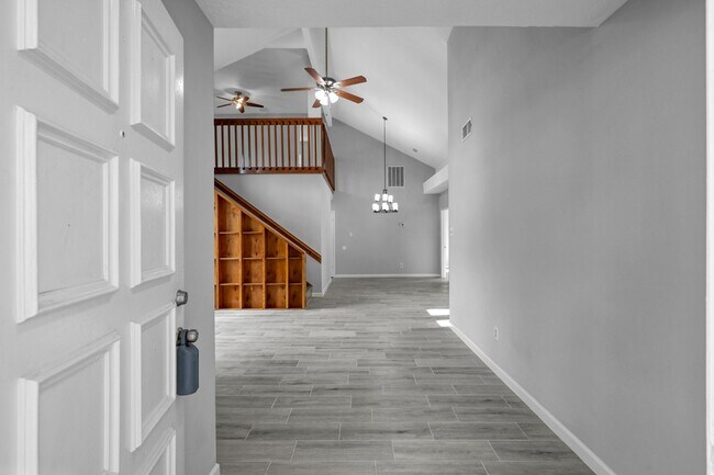 Building Photo - 4806 Tealgate Dr