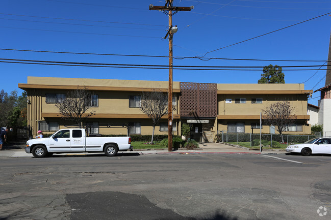 Foto del edificio - Altadena manor apartment