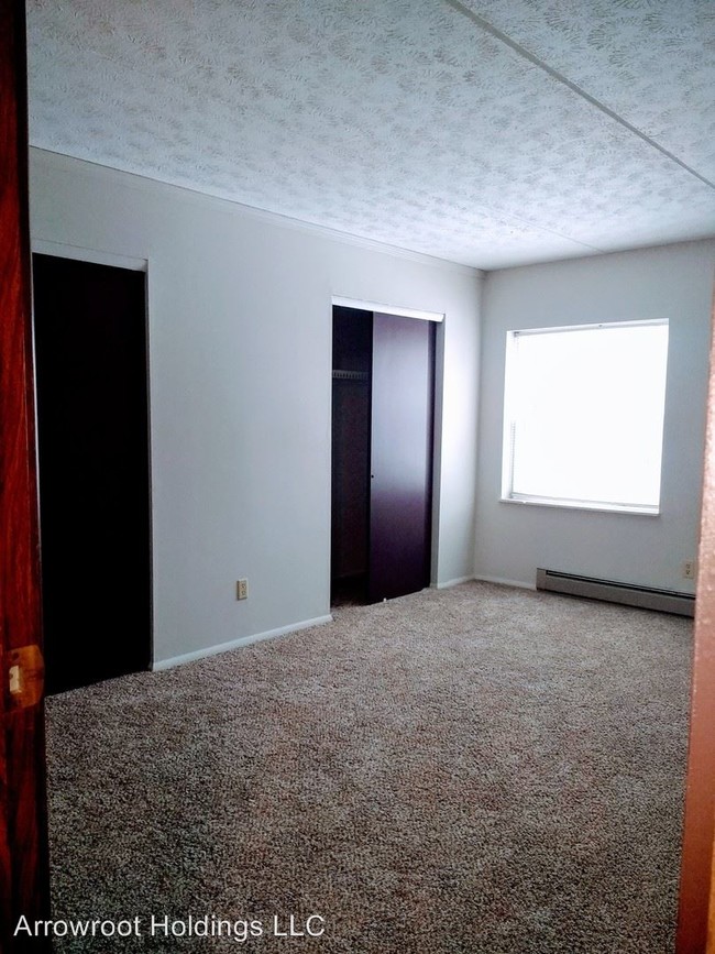 Foto del edificio - 4151 Logan Gate Rd