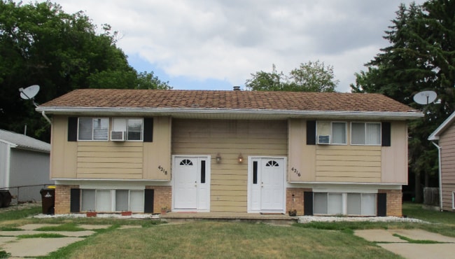 Building Photo - 4216 Woodworth Ave