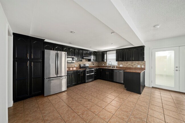 Foto del edificio - 9404 Denbury Way