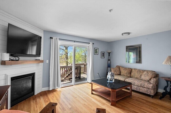 Building Photo - 28 West St