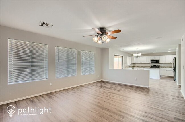 Building Photo - 18259 N Crestview Lane