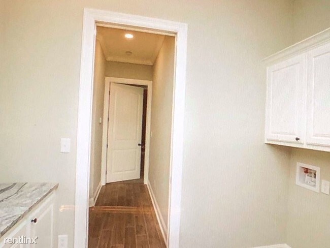 Foto del edificio - 3 br, 2 bath House - 3001 Bull Run Trl