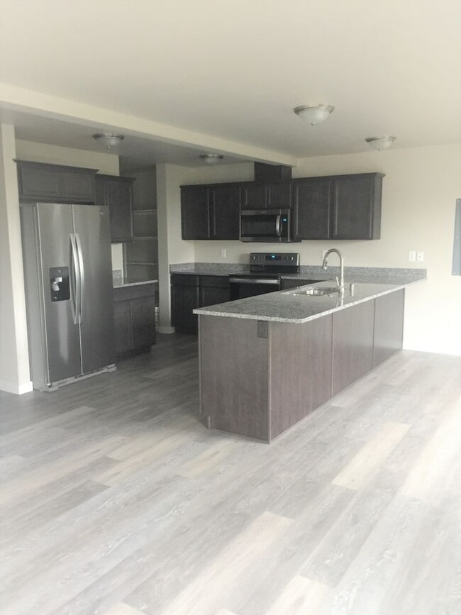 Foto del edificio - 1021 Newell St