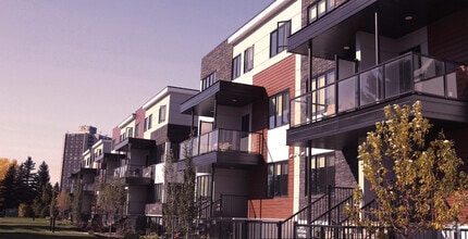 Building Photo - Edgeway