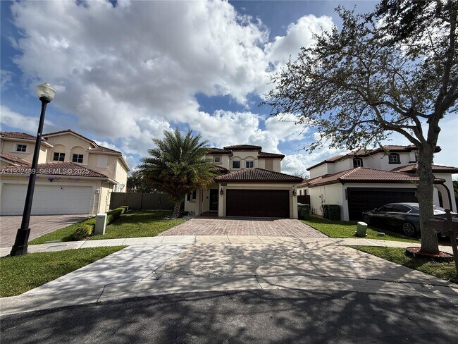 Foto del edificio - 107 SE 22nd Terrace