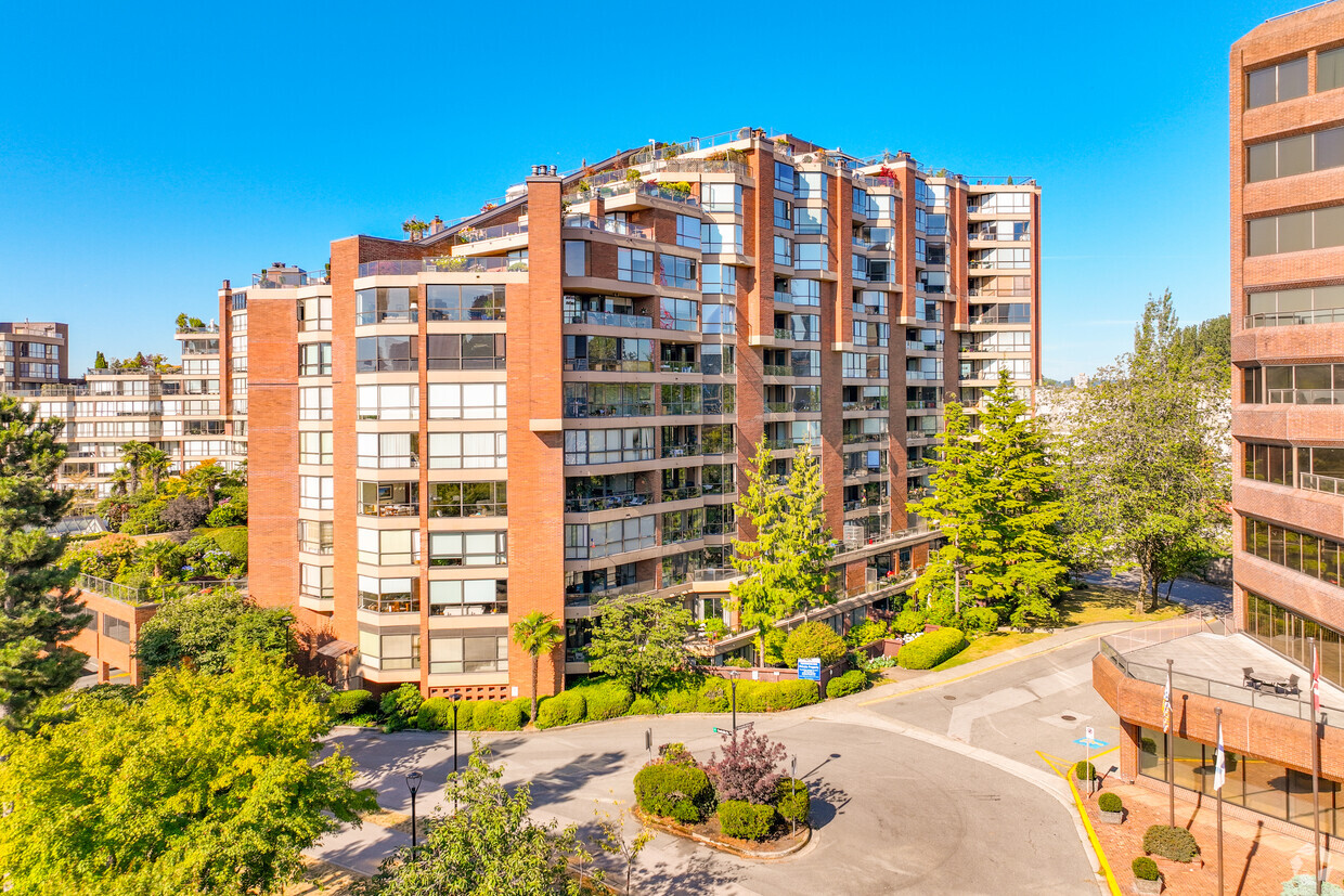 Primary Photo - Harbour Cove