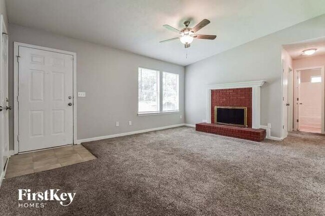 Building Photo - 6485 Emerald Pointe Cir