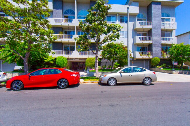 Foto del edificio - 10465 Eastborne Ave