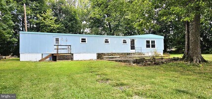 Building Photo - 1822 Perkiomenville Rd