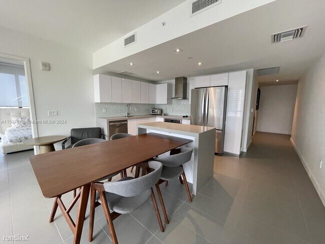 Foto del edificio - 2 br, 2 bath Condo - 1600 NE 1st Ave Apt 2210