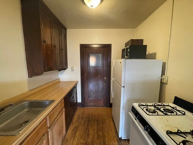 Foto del edificio - 2637 N Cramer St