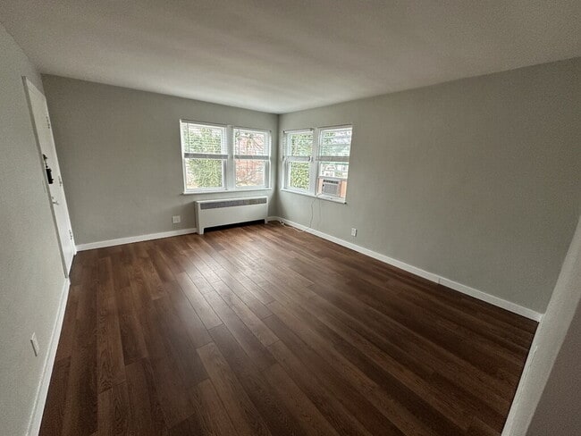 Foto del edificio - 1219 Franklin Ave