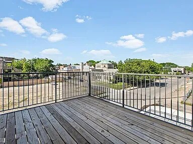 Foto del edificio - 4758 S Indiana Ave